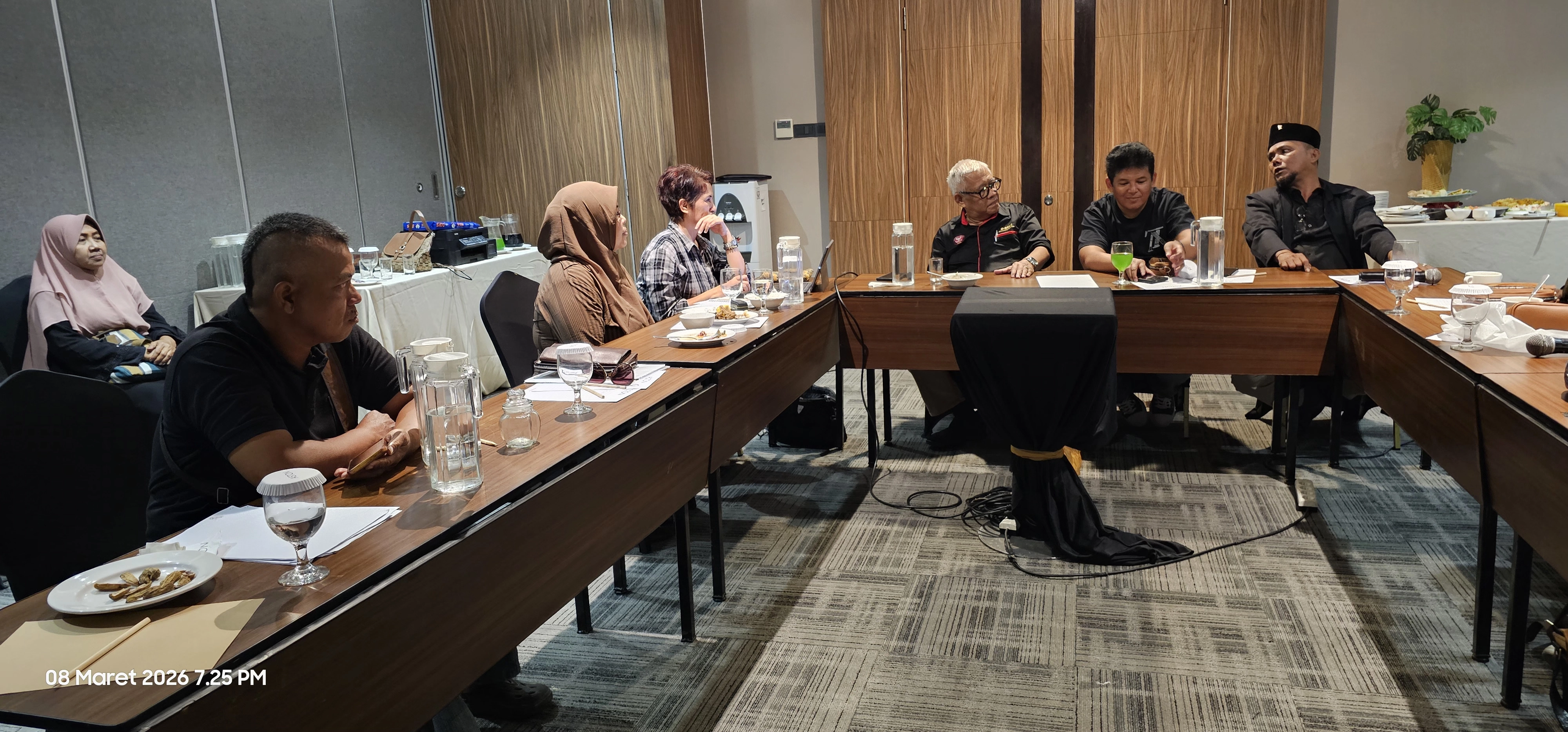 Gambar Besar