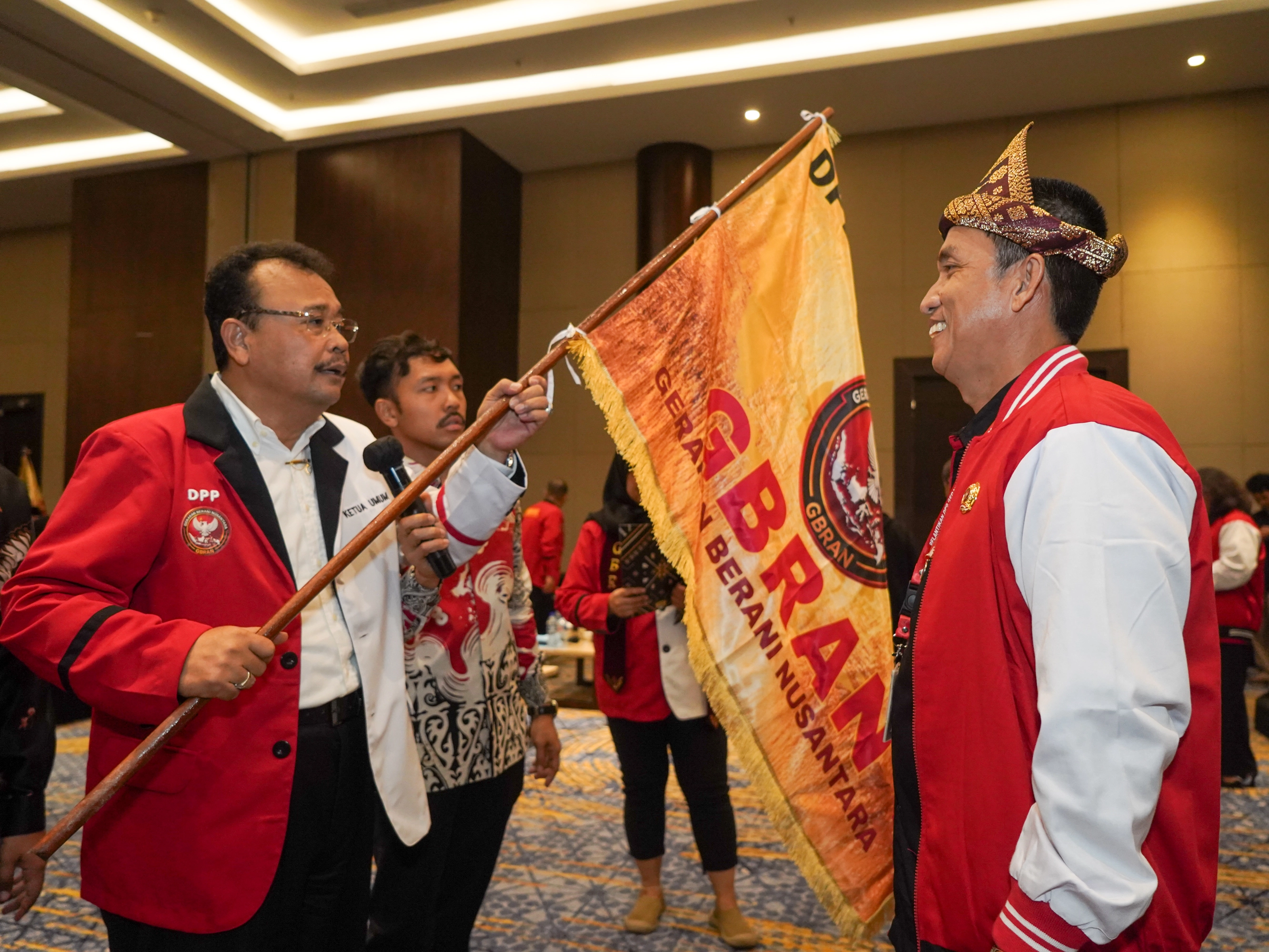 Gambar Besar