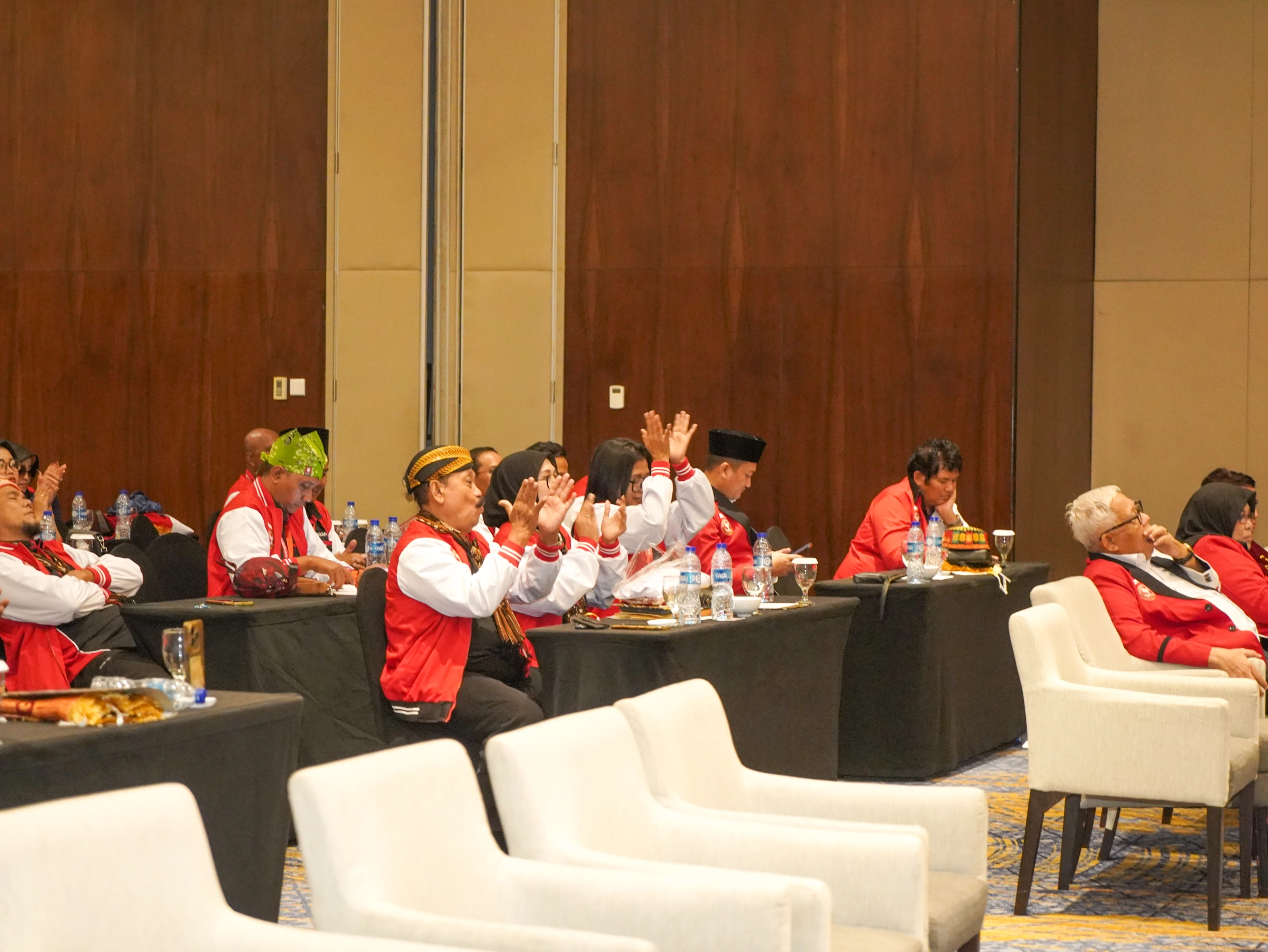 Gambar Besar