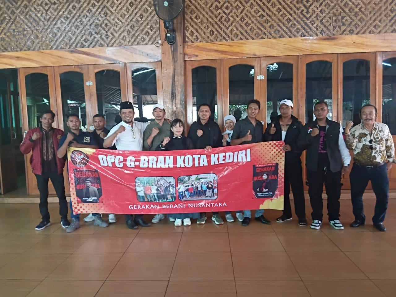 Gambar Besar